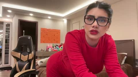 therealcamilabaddie online show from October 2, 6:01 am