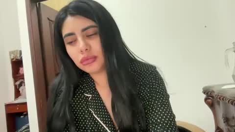 therealcamilabaddie online show from January 12, 6:39 am