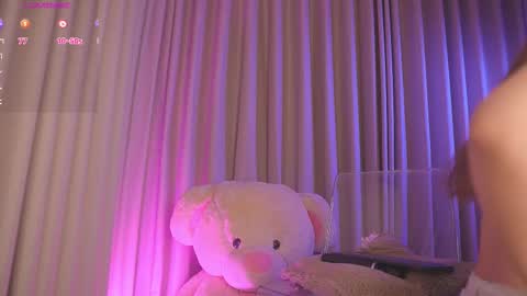    online show from February 11, 10:19 am