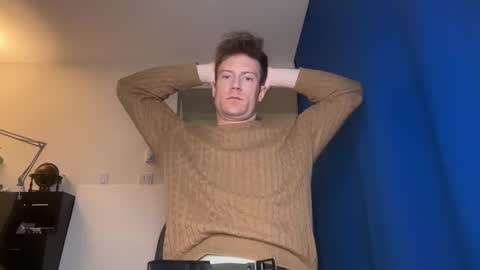 Snapshot of therealveggieboy chatting on February 26, 5:03 am Pookie online show from February 26, 5:03 am