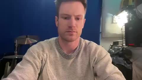 Snapshot of therealveggieboy chatting on December 8, 1:19 am Pookie online show from December 8, 1:19 am