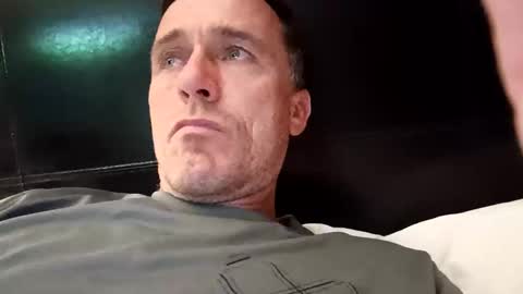 therock19811 online show from February 11, 8:34 pm