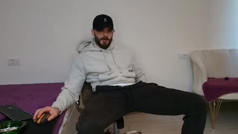 TheTopAlex online show from March 3, 7:59 am