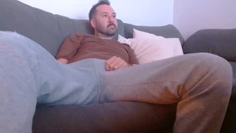 theuncutguy69 online show from October 26, 3:07 am