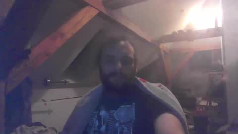 theyummyabscess online show from December 1, 5:59 pm