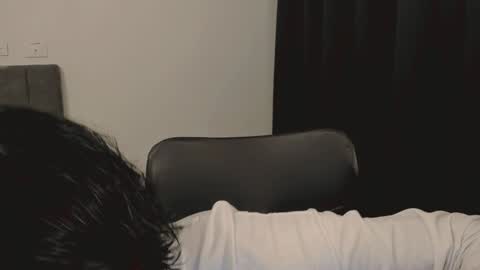 thiaan__ online show from January 11, 2:20 am