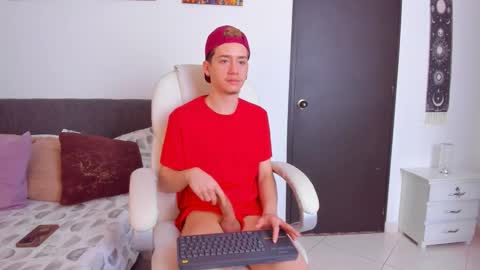 Manuel online show from February 28, 2:54 pm