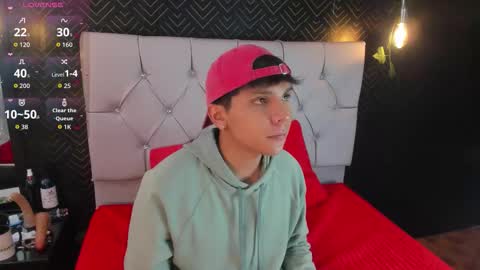 thiago online show from November 1, 1:54 pm