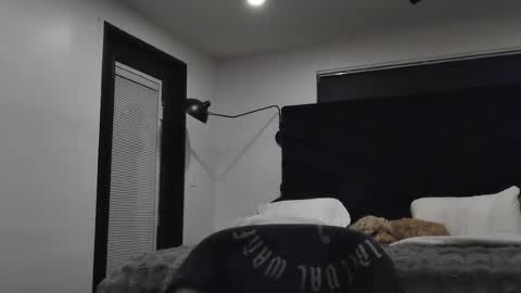 thiccbull12 online show from June 29, 8:00 am