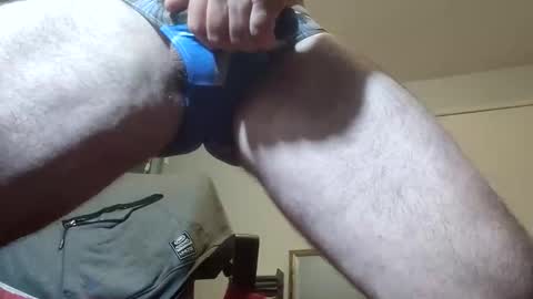 thick2handcurve online show from February 5, 7:56 am