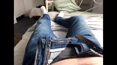 thicksingarters online show from October 5, 3:30 pm