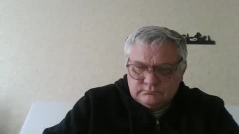 Thierrysymp online show from March 31, 5:24 pm