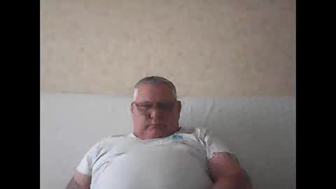 Thierrysymp online show from October 8, 3:40 pm