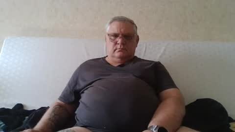 Thierrysymp online show from July 19, 9:01 am