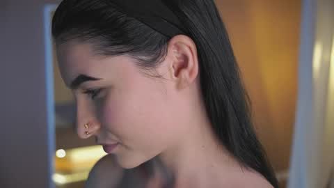 Lilly online show from April 25, 1:41 pm