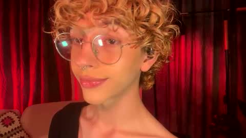 Damiano online show from May 14, 8:18 pm
