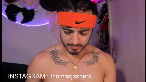 Thomas online show from February 12, 3:32 am