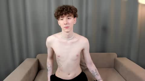 Thomas online show from March 2, 8:48 am