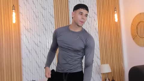 Thomas online show from September 16, 12:07 pm