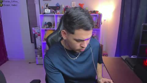 Thomas online show from April 28, 2:27 am