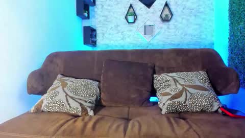 thomass_conor online show from December 22, 7:31 pm