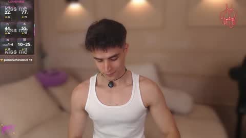 Thom Klein online show from June 6, 9:09 pm