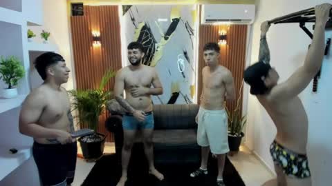 thomson_hot01 online show from April 22, 5:36 am