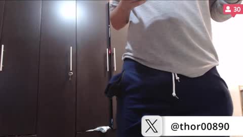 thor0200 online show from January 30, 4:58 am