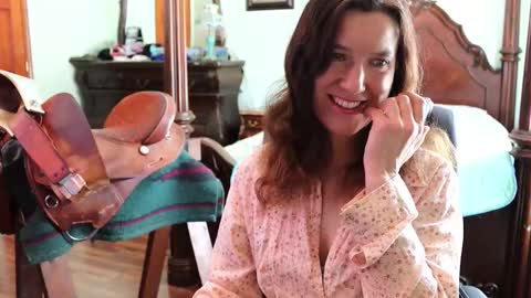 ThornburyRose online show from March 19, 6:57 pm