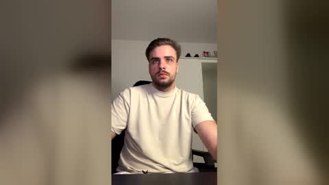 thorodinson03 online show from March 24, 5:52 pm