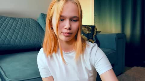 Lynn online show from March 25, 4:14 pm