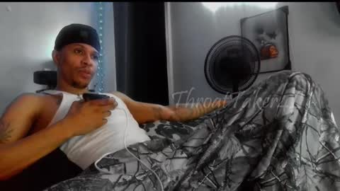 ThroatTaker4l  online show from April 16, 9:39 pm