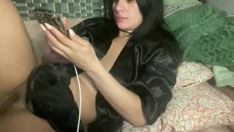 throatyygoat online show from January 8, 4:40 am