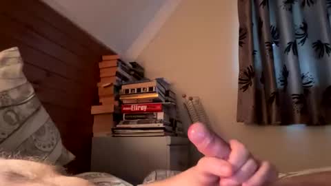 Robert online show from April 3, 5:58 am