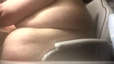 thunderbird2696 online show from April 23, 11:39 pm