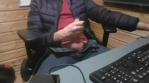 toobigcockforonegirl online show from November 15, 12:45 am