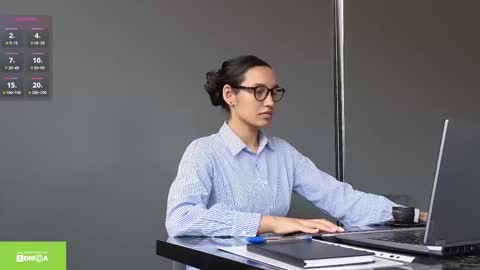 tia_j online show from March 27, 10:38 am