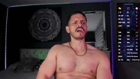 Tian Zilac online show from November 13, 11:51 pm