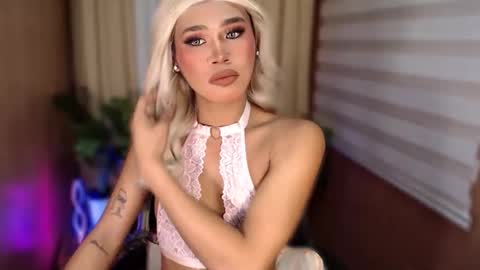 Sam online show from September 23, 5:19 pm