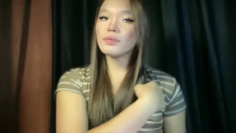 Ms. Tiara online show from February 3, 11:47 am