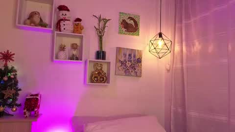 Tiarha online show from November 16, 4:03 am