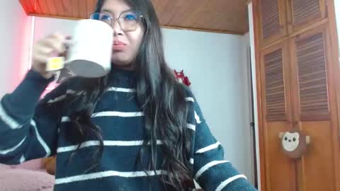 Snapshot of tifanny_squirt chatting on October 10, 1:50 pm Tifanny online show from October 10, 1:50 pm