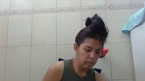 Tifany online show from January 14, 4:39 pm