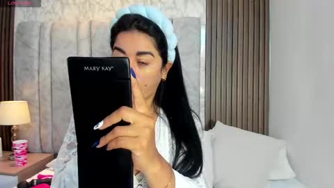 Tiff3 online show from October 24, 8:42 pm