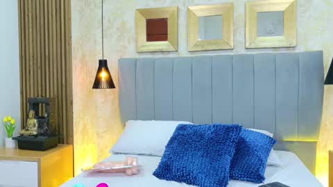 Dana Montoya online show from November 13, 9:28 pm