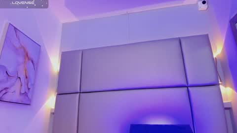 Tifany  online show from December 24, 9:44 pm