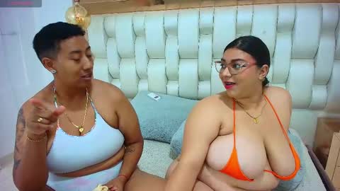 Tiffany and Stacy online show from November 12, 8:11 pm