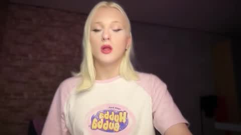 Amira online show from February 11, 12:31 pm