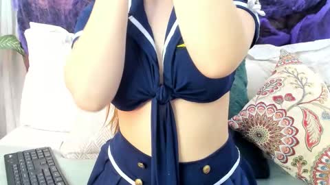 Tiffany Becker online show from October 30, 11:55 am