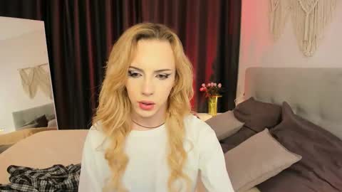 Tiffany online show from March 20, 8:25 pm